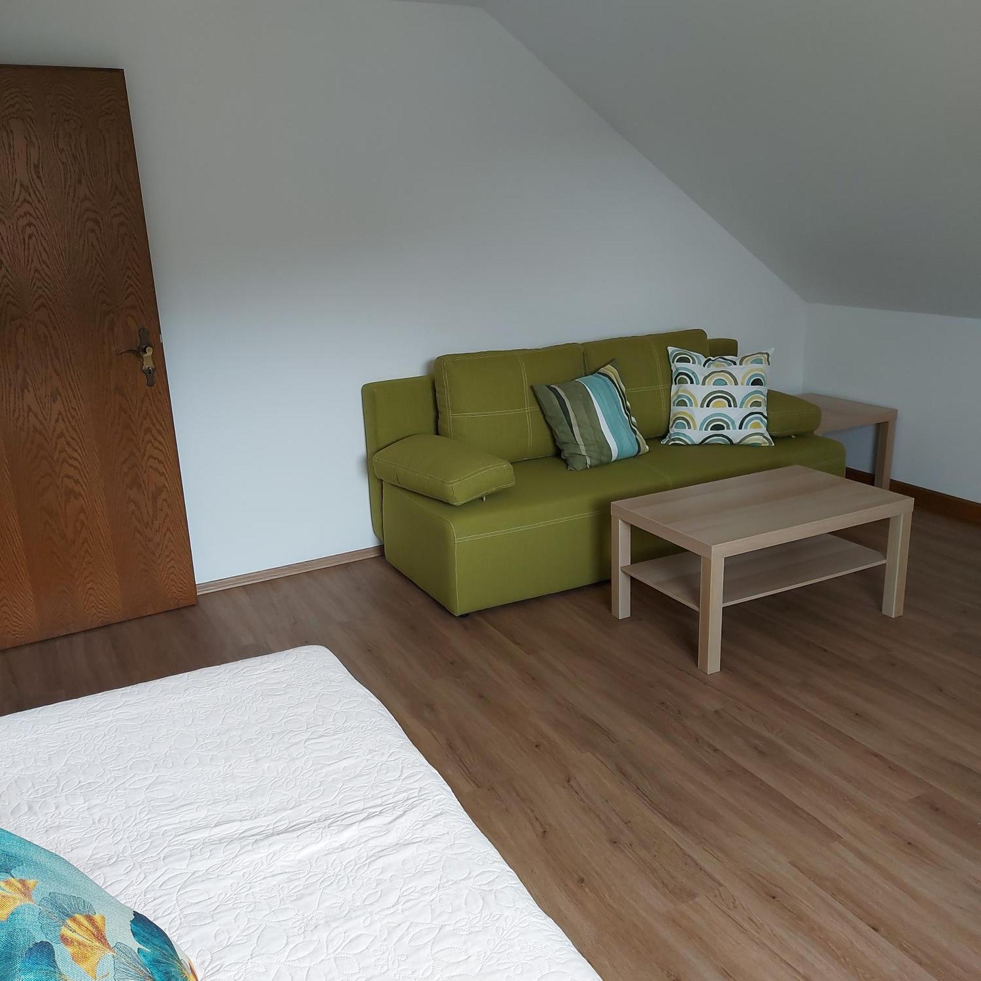 Ferienwohnung Am Berg Wiesent Exterior foto